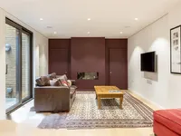 Недвижимость Roland Way: 5