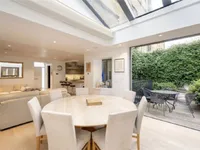 Недвижимость Roland Way: 17