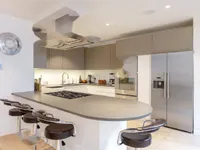 Недвижимость Roland Way: 24