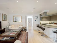 Недвижимость Roland Way: 25