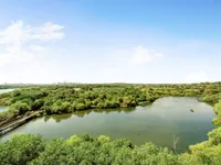 Недвижимость Goshawk Court, 5 Shearwater Drive: 5