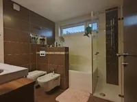 Недвижимость Дом, Шишка: 7