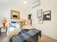 Недвижимость Basil Street: 3