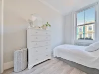 Недвижимость Finborough Road: 2