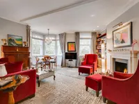 Недвижимость Riverpark Court, Embankment Gardens: 5