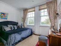 Недвижимость Riverpark Court, Embankment Gardens: 8