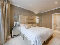 Недвижимость Cheyne Gardens: 18