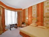 Недвижимость Egerton Gardens: 4