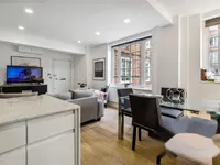 Недвижимость Swan Court, Chelsea Manor Street: 12