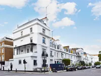 Недвижимость Walton Street: 12