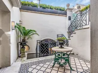 Недвижимость Redcliffe Square: 2