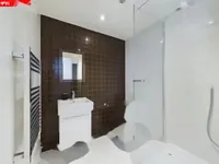 Недвижимость Hortensia Road: 4