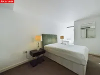 Недвижимость Hortensia Road: 10