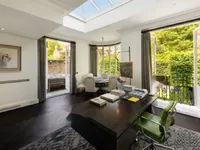 Недвижимость Tregunter Road: 12