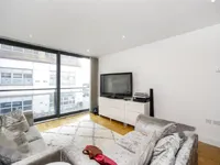 Недвижимость Fulham Road: 7