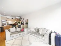 Недвижимость Fulham Road: 9