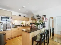 Недвижимость Fulham Road: 11