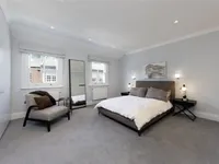 Недвижимость Old Church Street: 2