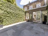 Недвижимость Old Church Street: 8