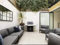 Недвижимость St. Luke's Street: 11