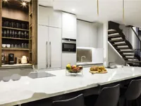 Недвижимость St. Luke's Street: 12