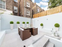 Недвижимость Langton Street: 10