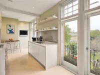 Недвижимость Burton Court, Franklins Row: 2