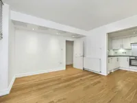 Недвижимость Finborough Road: 9