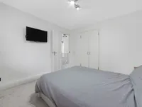 Недвижимость Stadium Street: 4