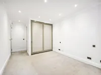 Недвижимость Egerton Gardens: 1