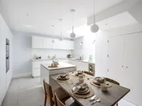 Недвижимость Glebe Place: 22