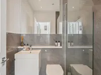 Недвижимость Redcliffe Square: 3