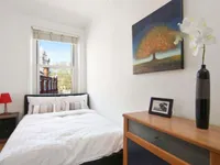 Недвижимость Egerton Gardens: 1