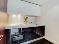 Недвижимость Apartment, Moore House, Gatliff Road: 4