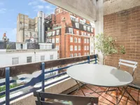 Недвижимость Hereford House, 11 Ovington Gardens: 1