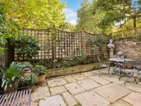 Недвижимость Cheyne Gardens: 4