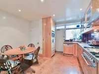 Недвижимость Elm Park Road: 10