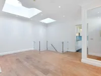 Недвижимость Cathcart Road: 7