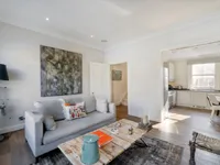 Недвижимость Redesdale Street: 3