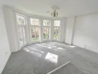 Недвижимость Egerton Gardens: 1