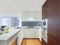 Недвижимость Waterfront Drive: 1