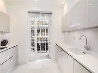 Недвижимость Fulham Road: 9