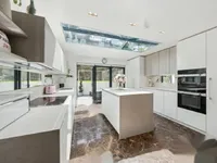 Недвижимость Elm Park Road, Cremorne Estate: 6