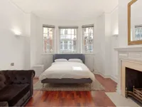 Недвижимость Basil Street: 13