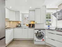 Недвижимость Elystan Street: 11