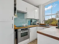 Недвижимость Finborough Road: 1