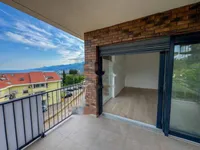 Недвижимость Четырёхкомнатная квартира в Опатии: 12