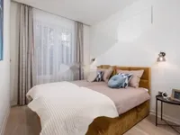 Недвижимость Трёхкомнатная квартира Центр: 5