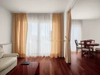 Недвижимость Трёхкомнатная квартира, Опация: 1