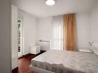 Недвижимость Трёхкомнатная квартира, Опация: 8